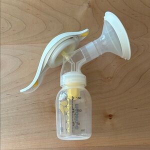 Medela harmony hand pump